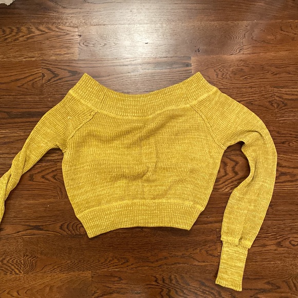 Free People Off Shoulder Sweater - Picture 4 of 4